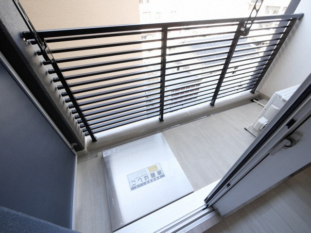 ラヴィータ難波元町のバルコニー