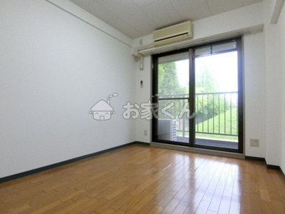 【居間・リビング】 | ブリランテ神戸マグノリアコート | 洋室