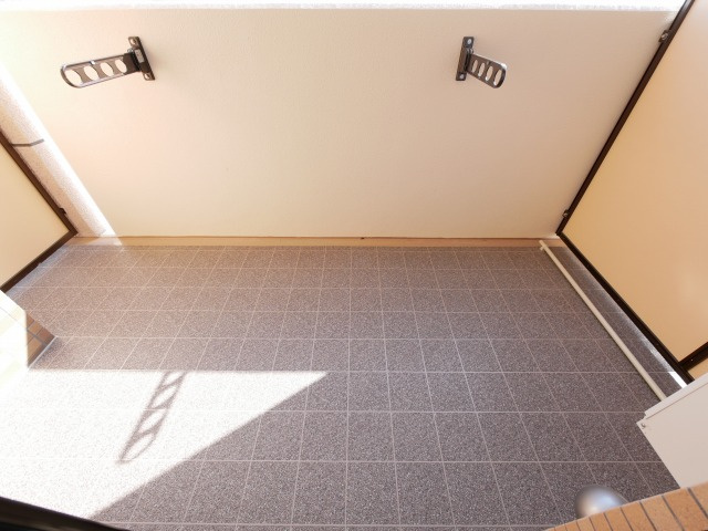 Luxe難波西Ⅲのバルコニー