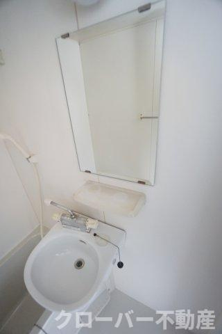 リーフコート中府の洗面所