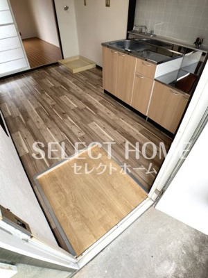  | コラソン駅西