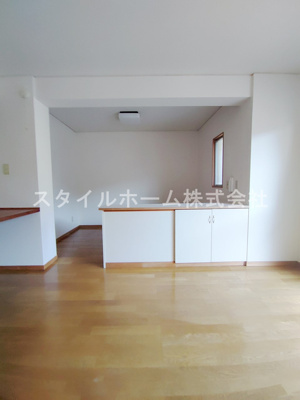 【洋室】 | グラン・ドゥムール | 別部屋写真です。