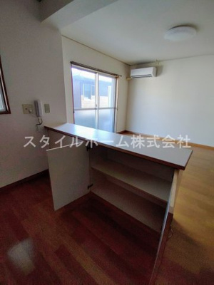 【内装】 | グラン・ドゥムール | 別部屋写真です。