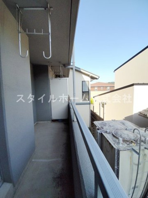 【バルコニー】 | グラン・ドゥムール | 別部屋写真です。