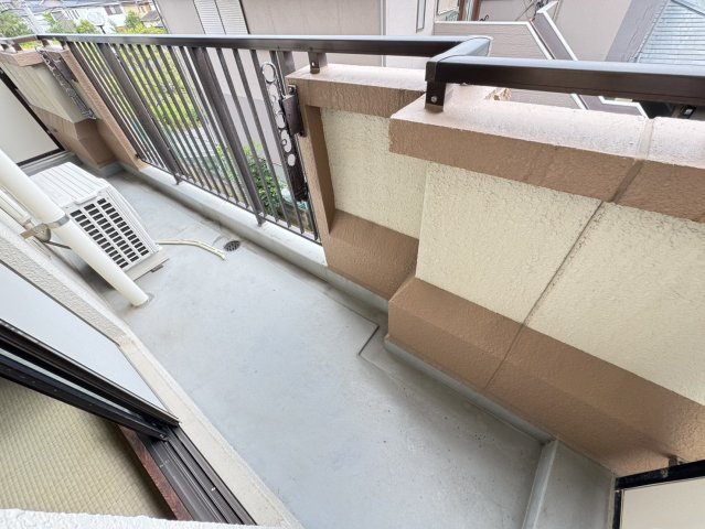 モントレー西船のバルコニー