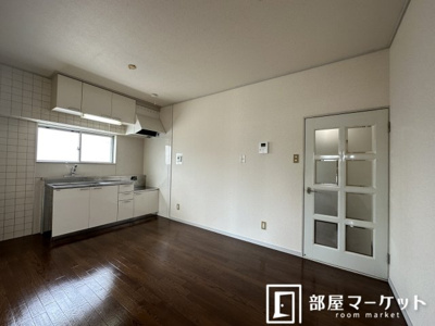 【居間・リビング】 | サンシティ８８ | 同型タイプ