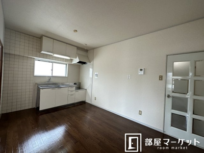 【居間・リビング】 | サンシティ８８ | 同型タイプ