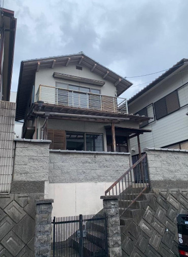 大津市富士見台の事務所の外観