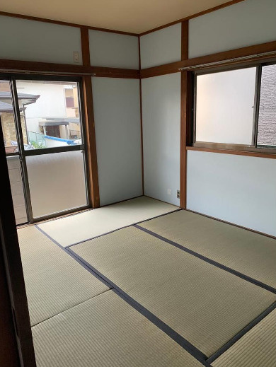 大津市富士見台の事務所の和室