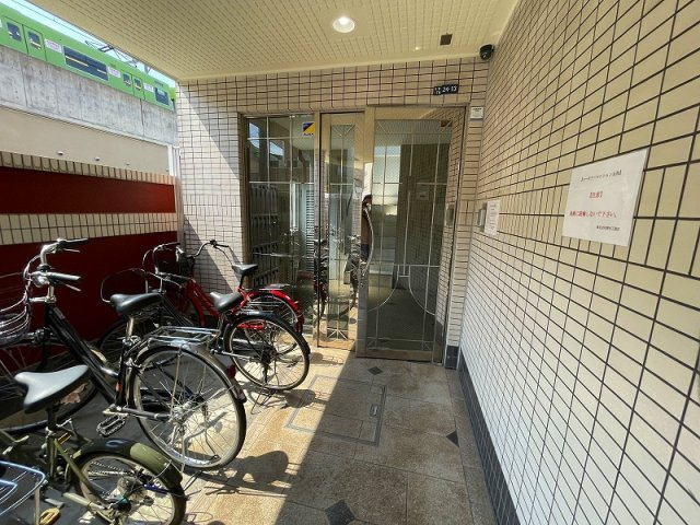 ロータリーマンション永和のエントランス