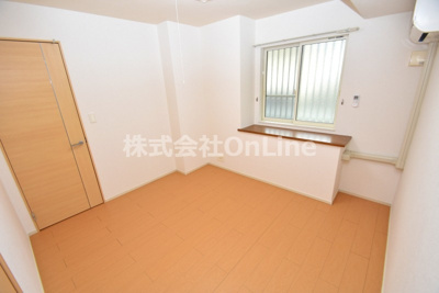 【洋室】 | カーサ・ドレッセ