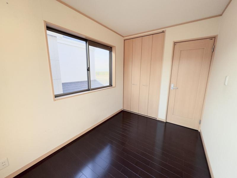 津田東町1丁目　中古一戸建ての寝室