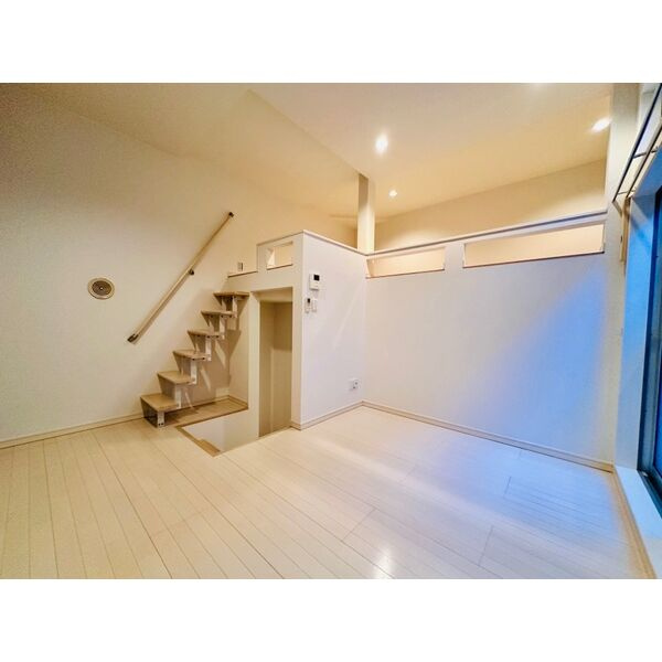 HUMMING LIFE新栄の内装