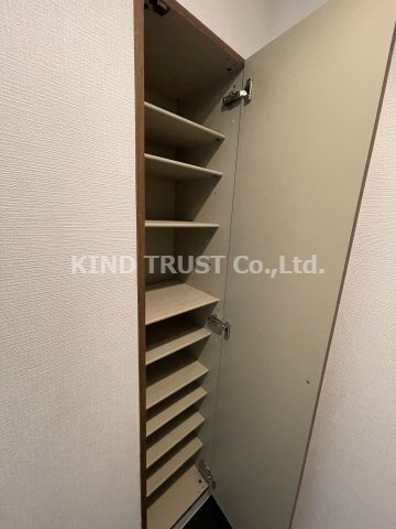 オリエンタル西天満の収納|便利な収納スペースです