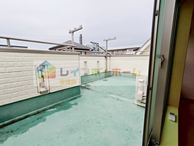 西鶴ケ岡2丁目貸家のバルコニー|2025.10.20撮影