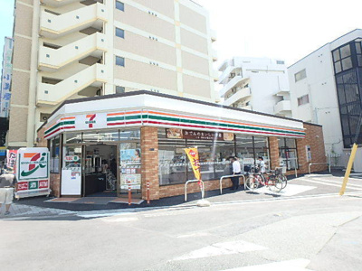 コンビニ