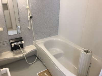 【浴室】 | クレア・ド・ルーン | バス