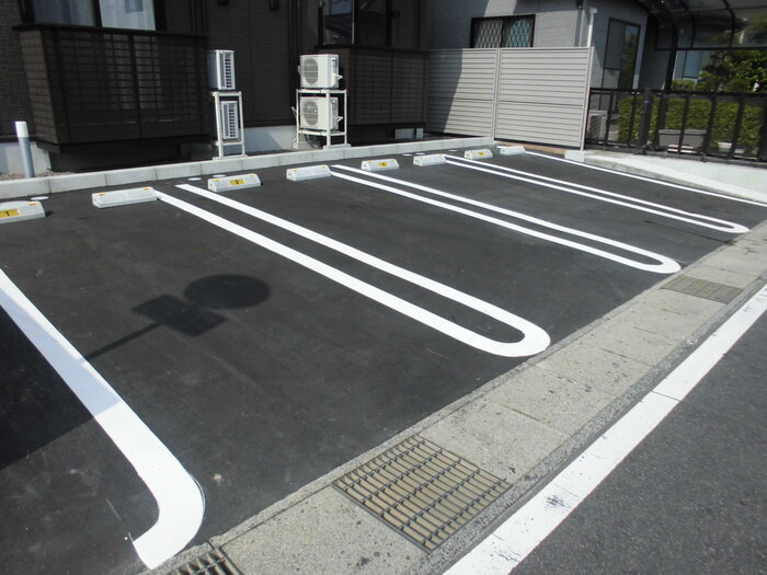 コンフォーティアスの駐車場|駐車場