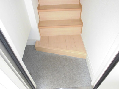 【玄関】 | ガーデン サワーダ | 玄関