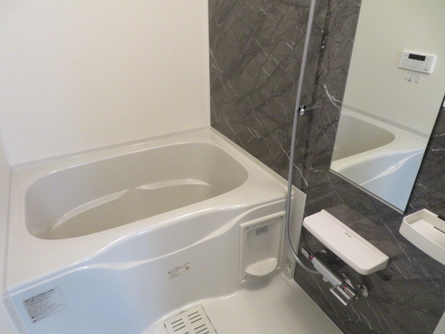 アネモスヒルズ姫路Ⅱの浴室