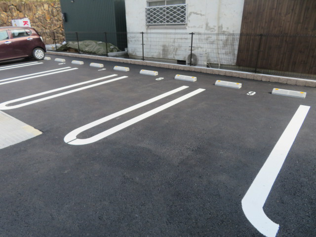 アネモスヒルズ姫路Ⅱの駐車場