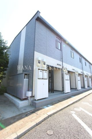 レオパレスヴィラージュの外観