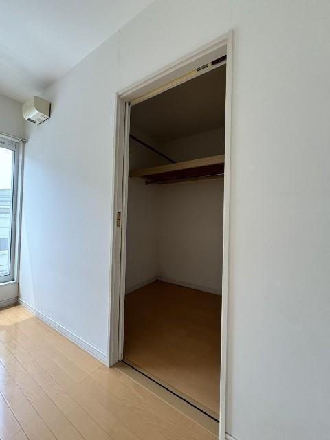 唐国町１丁目戸建の収納