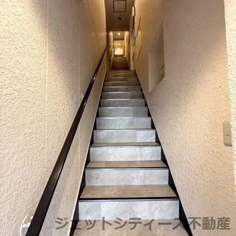 【エントランス】 | 西天満センター
