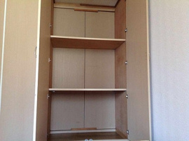 明るい室内です