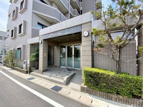 サンマンションアトレ刈谷　　刈谷市の賃貸ならクラスホーム刈谷店のエントランス