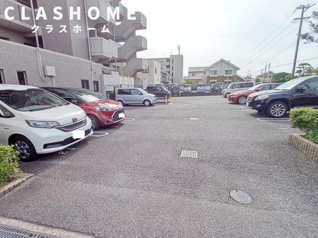 サンマンションアトレ刈谷　　刈谷市の賃貸ならクラスホーム刈谷店の駐車場