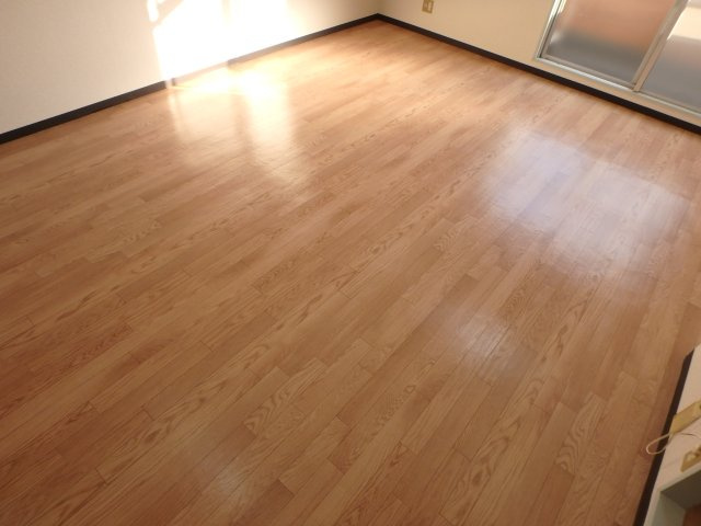 GLマンション八戸ノ里の洋室