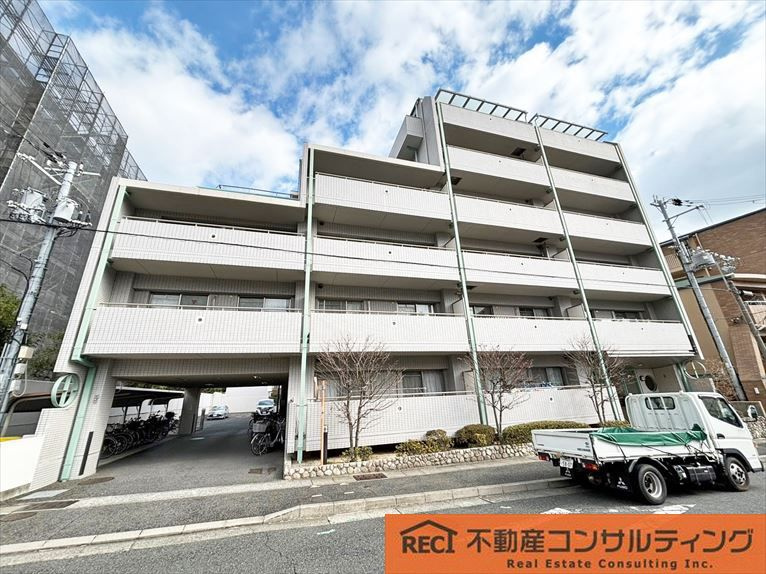 シオン西岡本の外観