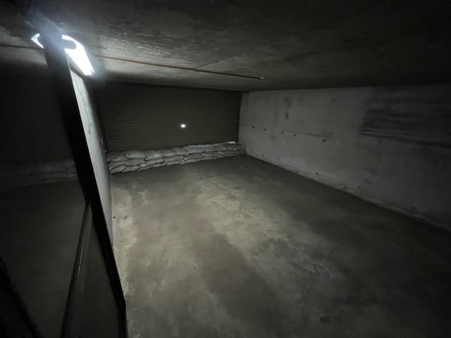 網走市駒場南７丁目戸建の駐車場|地下駐車場です。