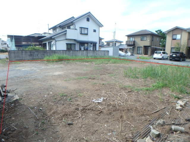 小川土地の外観