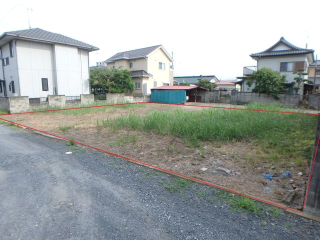 小川土地の外観