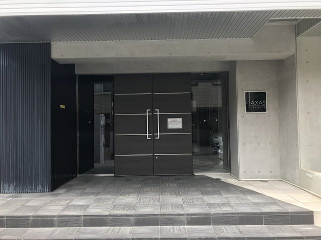 AXAS白山のエントランス
