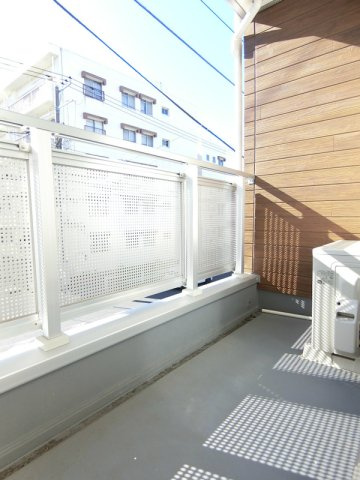 リブリ・ピーチテラス湘南のバルコニー