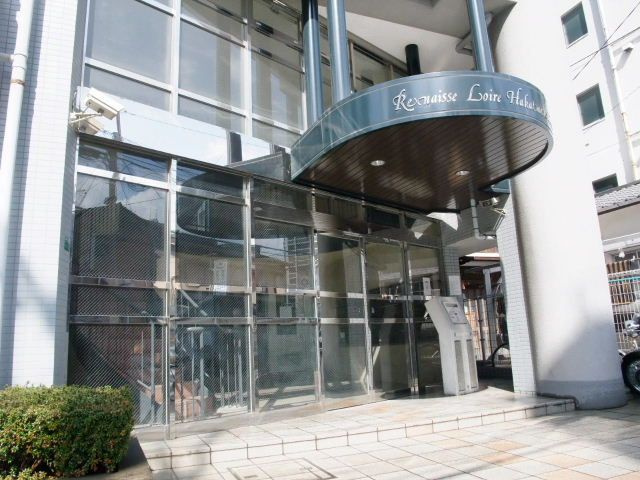 【エントランス】 | ルネスロワール博多駅南