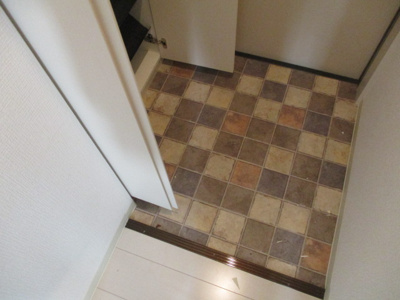 【玄関】 | シャーナイン岸里