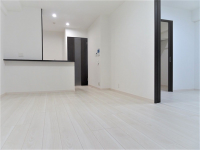 【居間・リビング】 | LIBTH博多駅南Ⅱ  | 別号室の写真になります。現況優先。