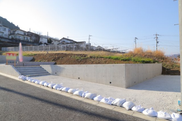 【外観】 | 土地探しをしていると都市計画区域という言葉を目にすると思います。法律によって、都道府県知事や国土交通大臣が指定するエリアのことを指しており、都市計画区域は市街化区域と市街化調整区域に分けられています。