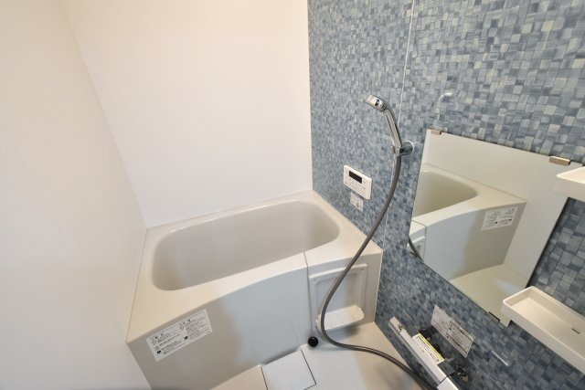 キャッスルコート西宮鳴尾の浴室