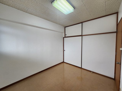 【洋室】 | コーポラスきゆな