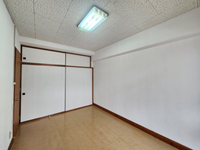 【洋室】 | コーポラスきゆな