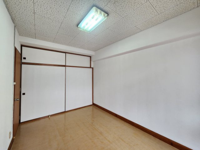 【洋室】 | コーポラスきゆな