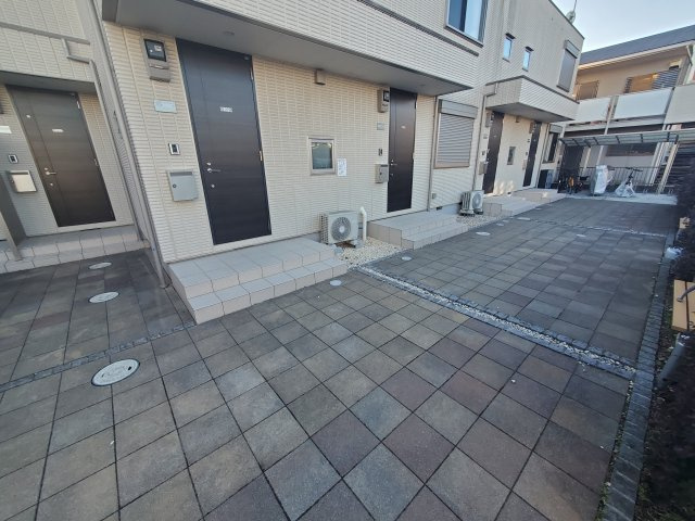 メゾンランジュのエントランス