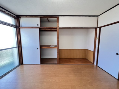 【洋室】 | 向山アパート