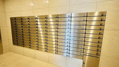 【ロビー】 | スプランディッド難波キャトル