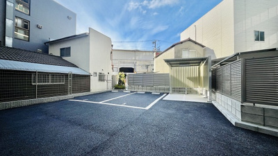 【駐車場】 | スプランディッド難波キャトル